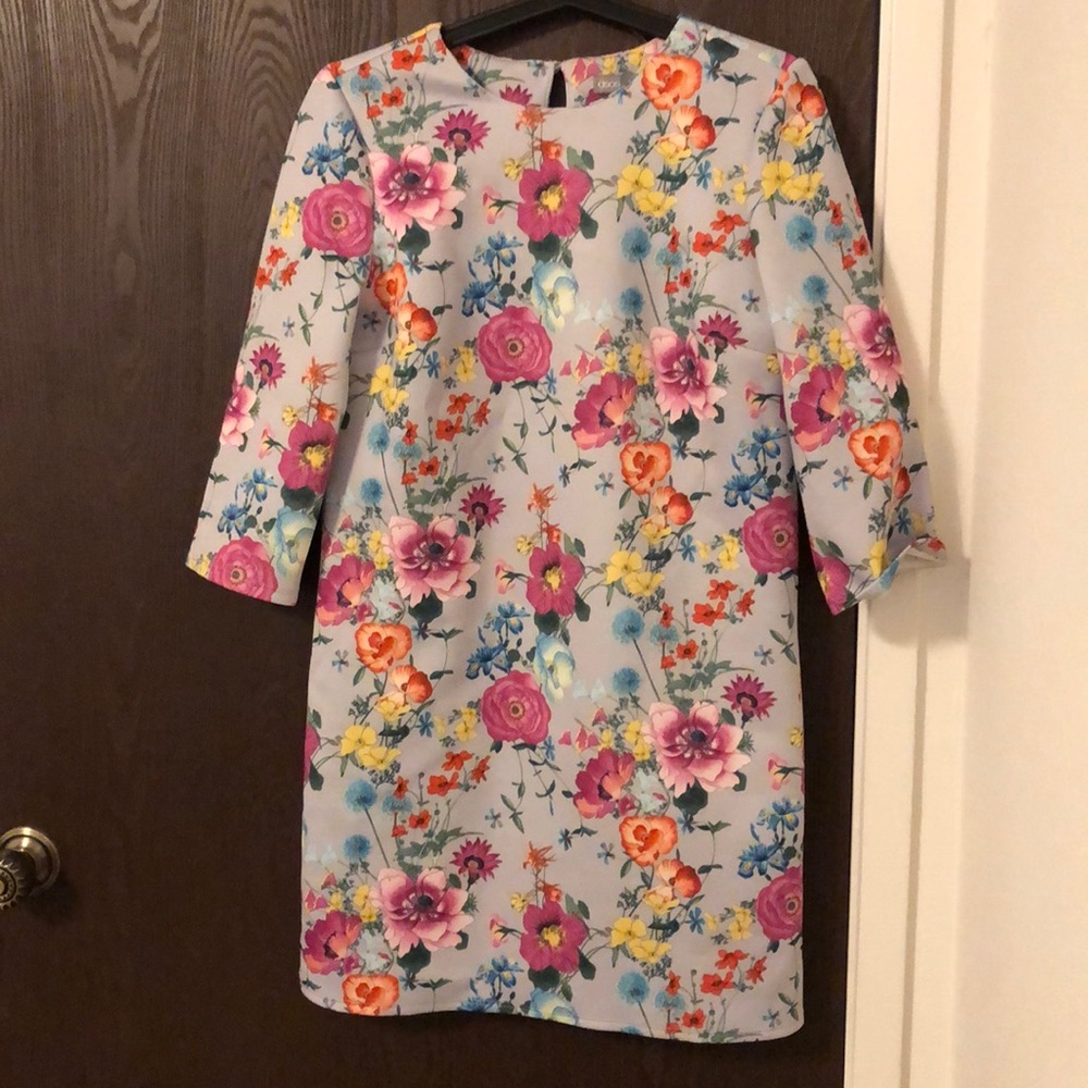 Floral dress with mid sleeves